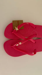 pink tong