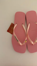 baby pink tong