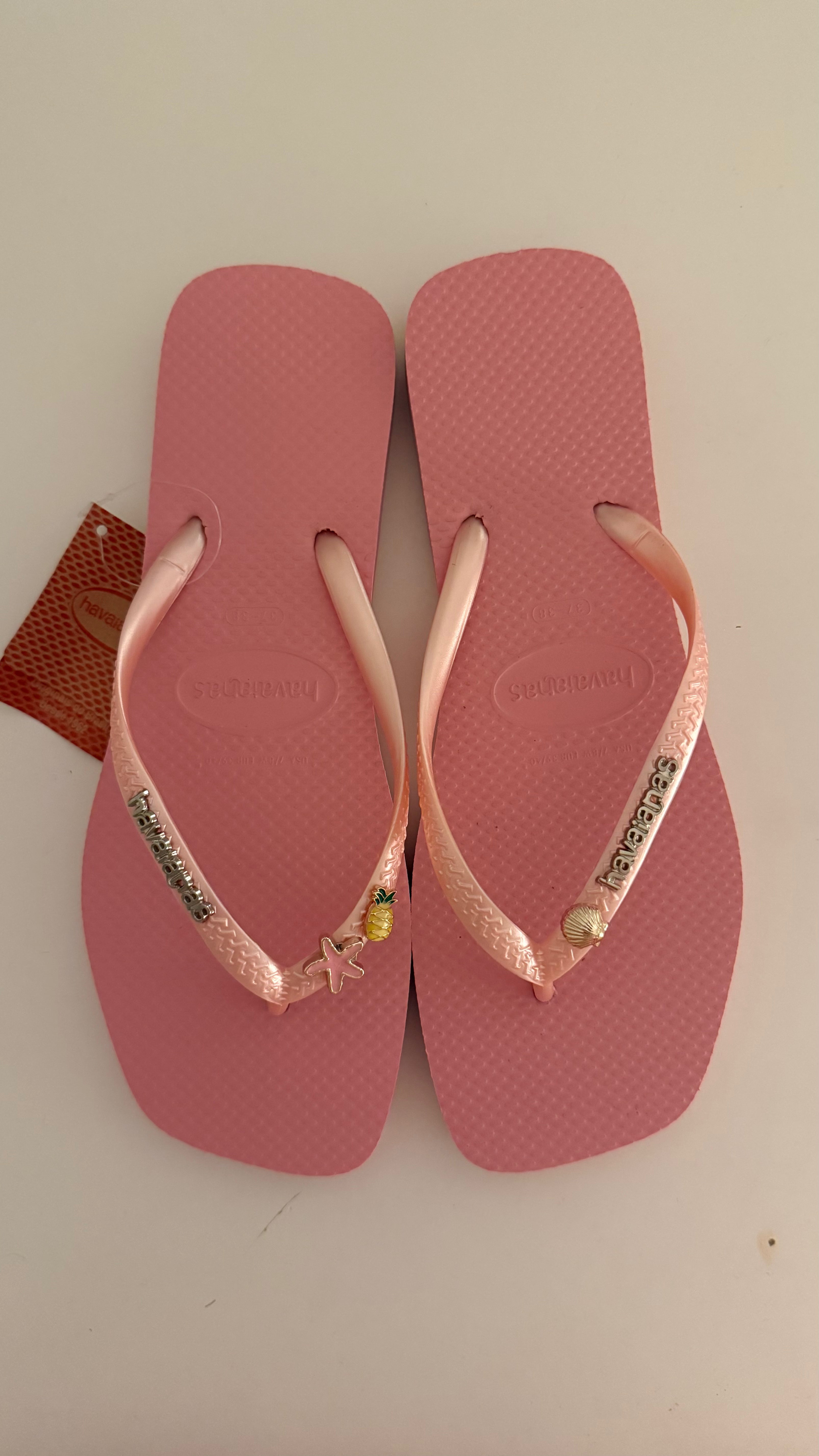 baby pink tong